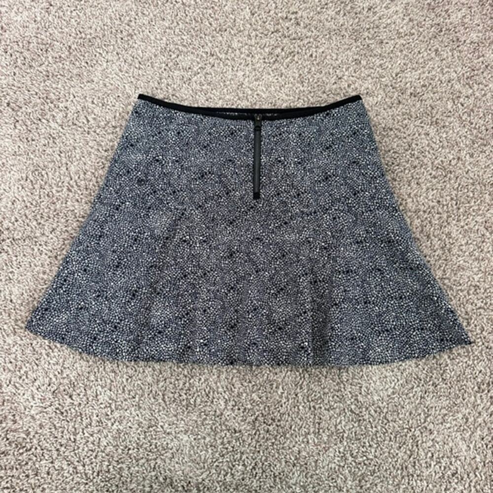 Lululemon Get It In Skirt Plush Petal Unlined Black White Floral Print Women 10 - Picture 2 of 9